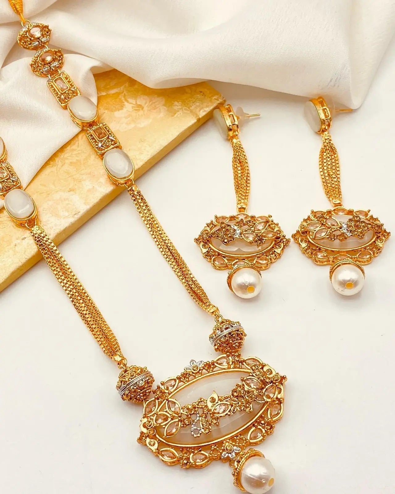 Royal Egyptian Mala Set with Long Earring  NJ-1177